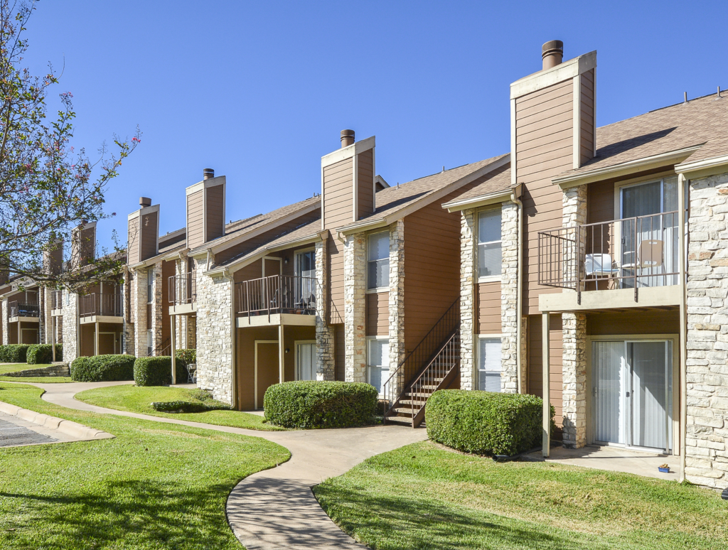 Willow Brook Apartments for Rent in Austin, TX Churchill Properties