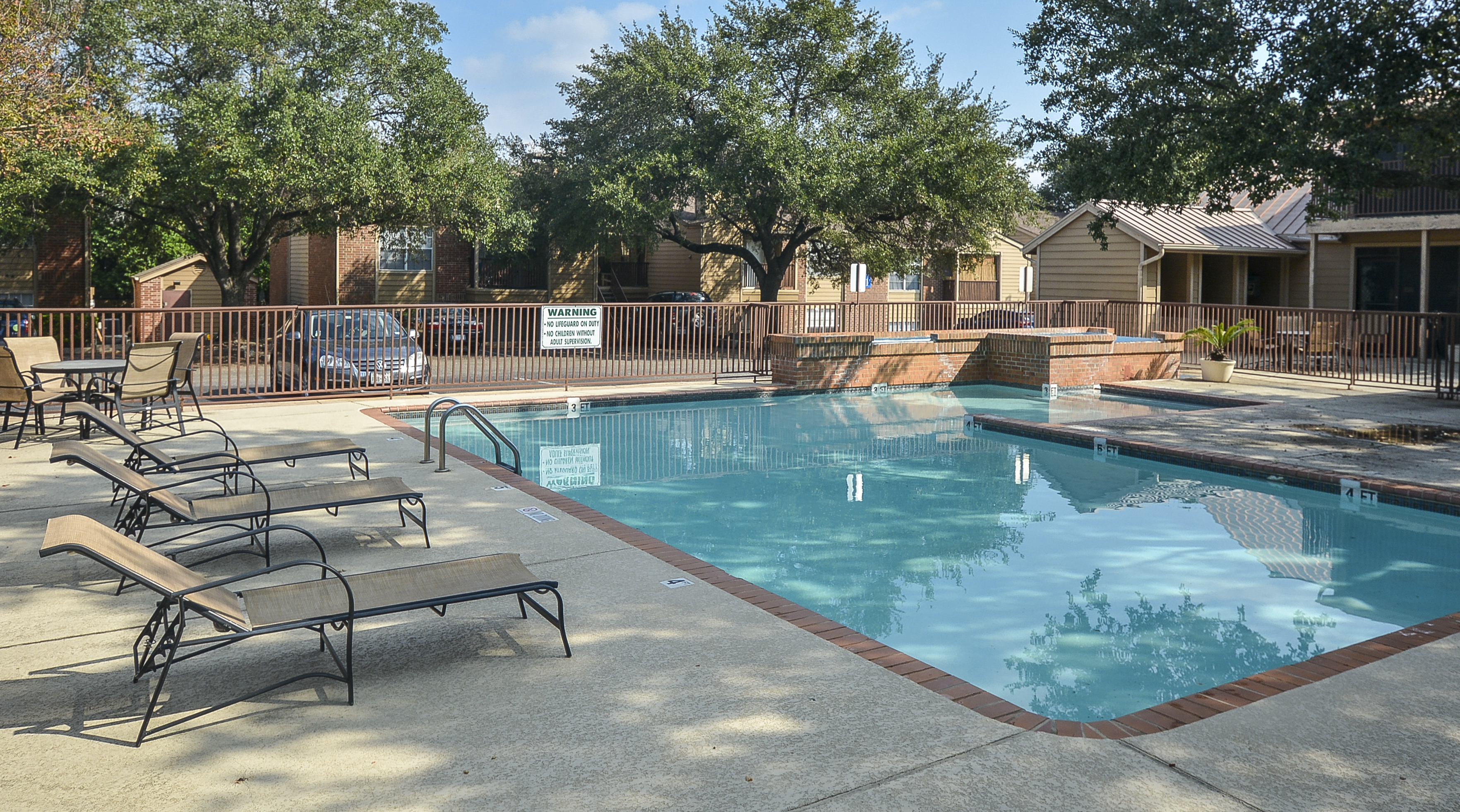 Stoney Ridge Apartments