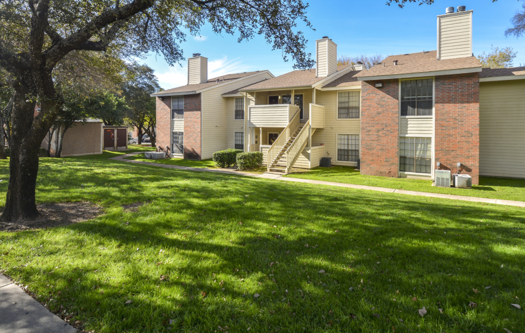 Churchill Crossing Apartments Churchill Properties